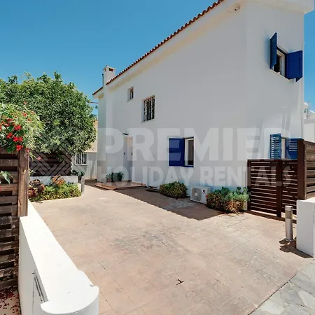 וילה 5Br Villa With Private Pool - Georgina By Premier *