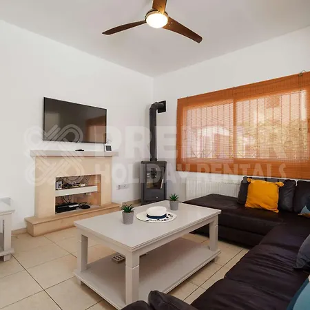 וילה 5Br Villa With Private Pool - Georgina By Premier