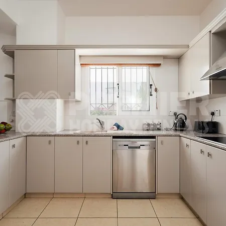 וילה 5Br Villa With Private Pool - Georgina By Premier *