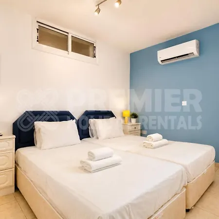 5br With Private Pool - Georgina By Premier Villa