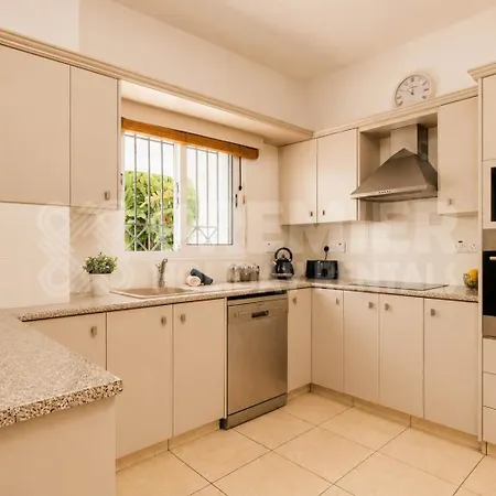 Villa 5br With Private Pool - Georgina By Premier Protaras
