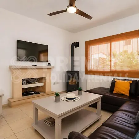 5br With Private Pool - Georgina By Premier *