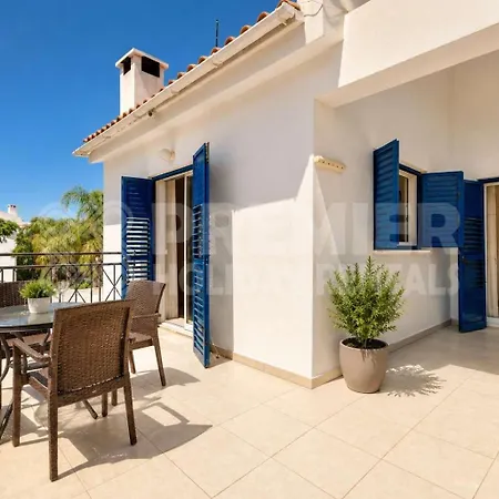 5br With Private Pool - Georgina By Premier